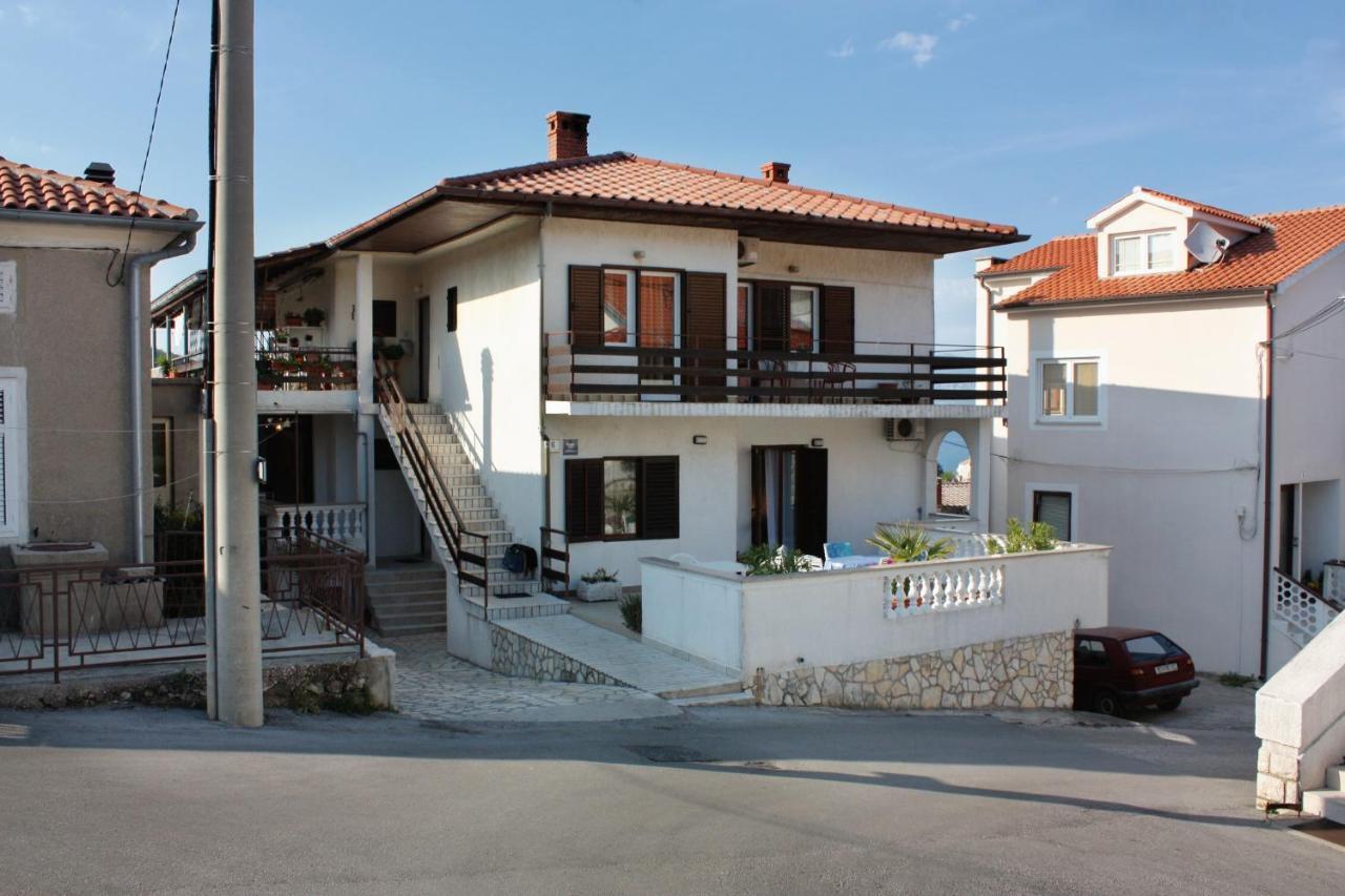 Apartment Vrbnik 5301B Exterior foto