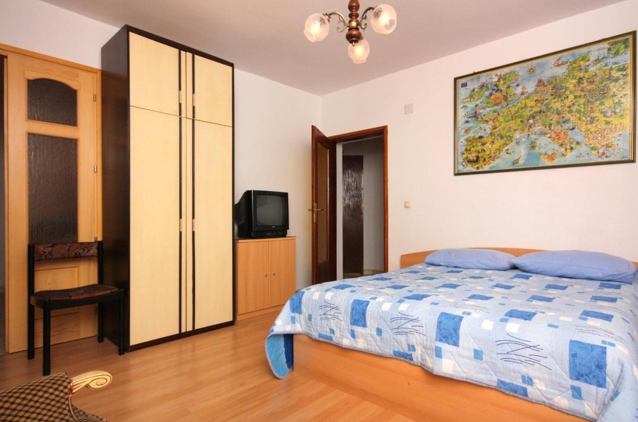 Apartment Vrbnik 5301B Exterior foto